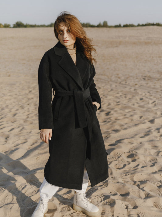 Long coat with belt, Black